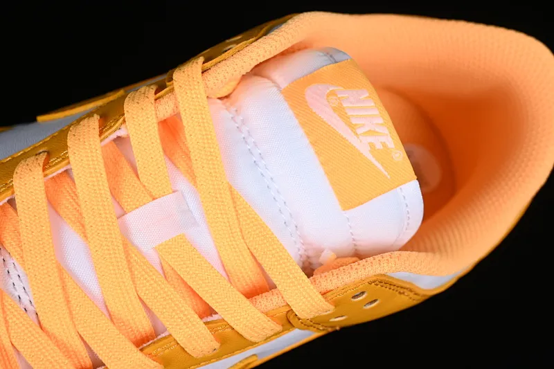 All categories Nk SB Dunk series Nk SB Dunk Low low-top sneakers Nk Dunk Low SB dunk series white and yellow color low-top casual sports skateboard shoes DD1503-800